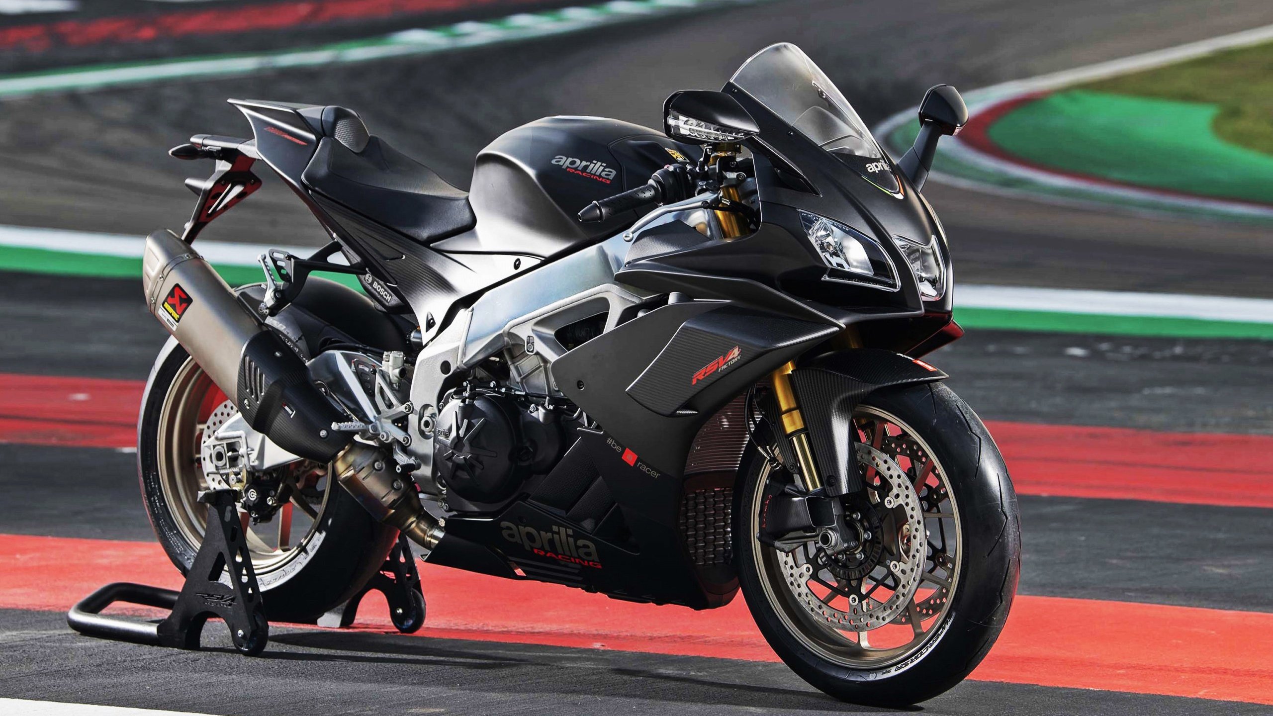 世界杯青春风暴:年轻球员崭露头角,足球青年世界杯