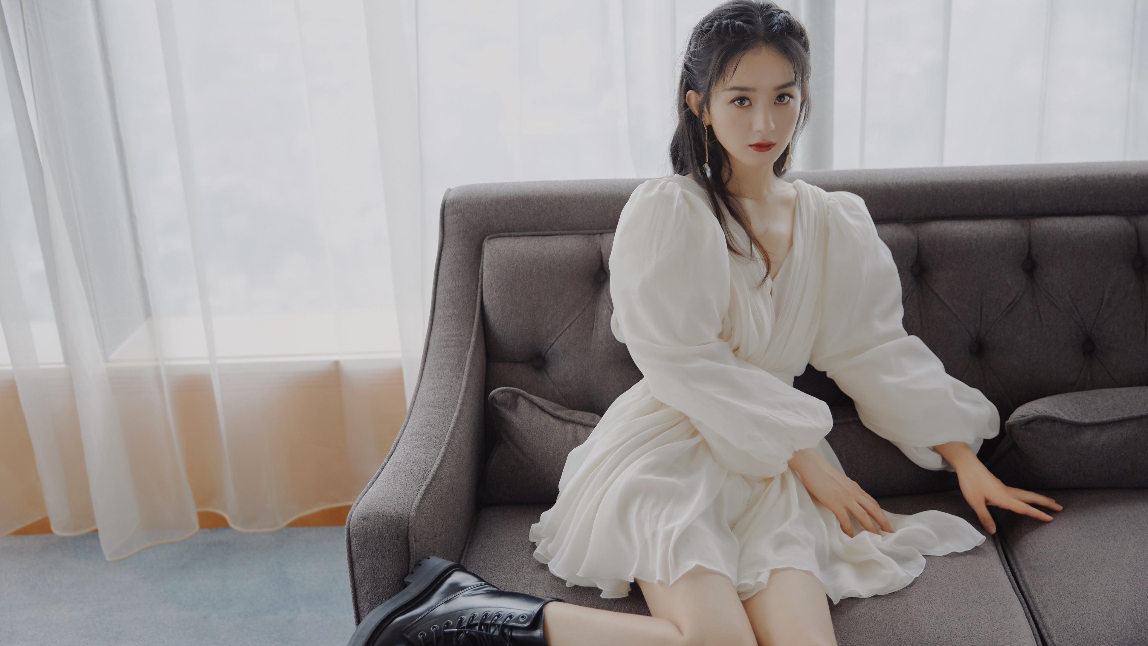 曼联召开发布会宣布新任助教加入,曼联主教练2021